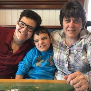 Meet your Posher, Elizabeth